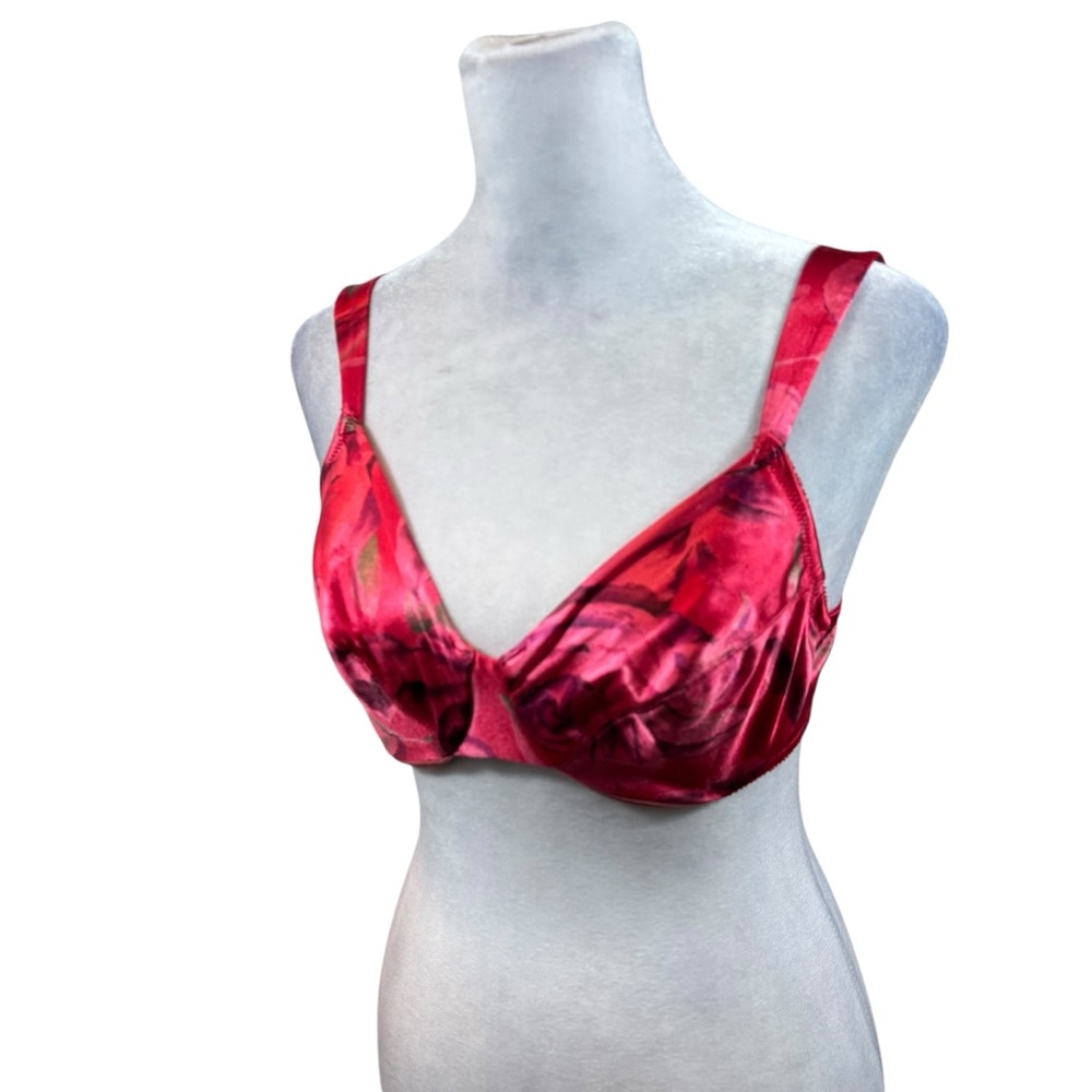 Vintage Victoria’s Secret Second Skin Satin Floral Underwire Bra Size 34C